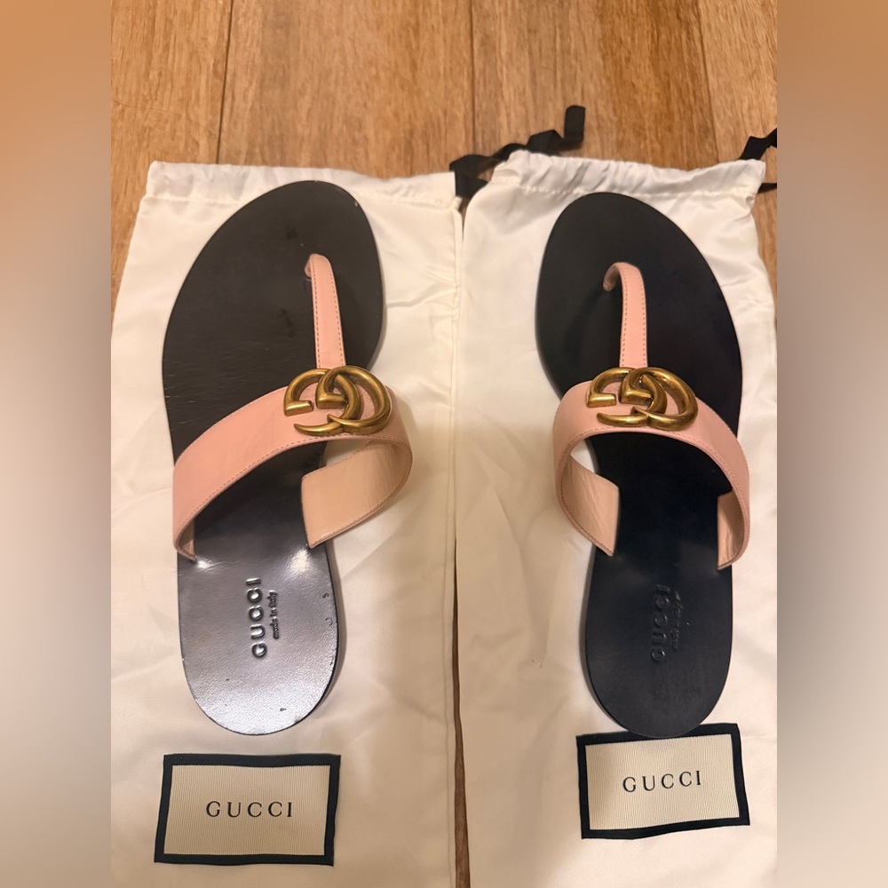 Gucci Pink GG Marmont Thong Leather Sandals - Picture 2 of 8
